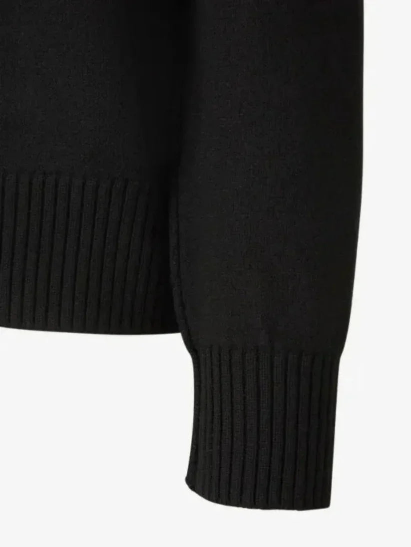 Aimado | Sudadera Unisex – Corazón Emblemático y Estilo Tendencia