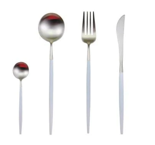 24 Darabos Evőeszközkészlet – Elegáns Kivitel Finom Terítéshez