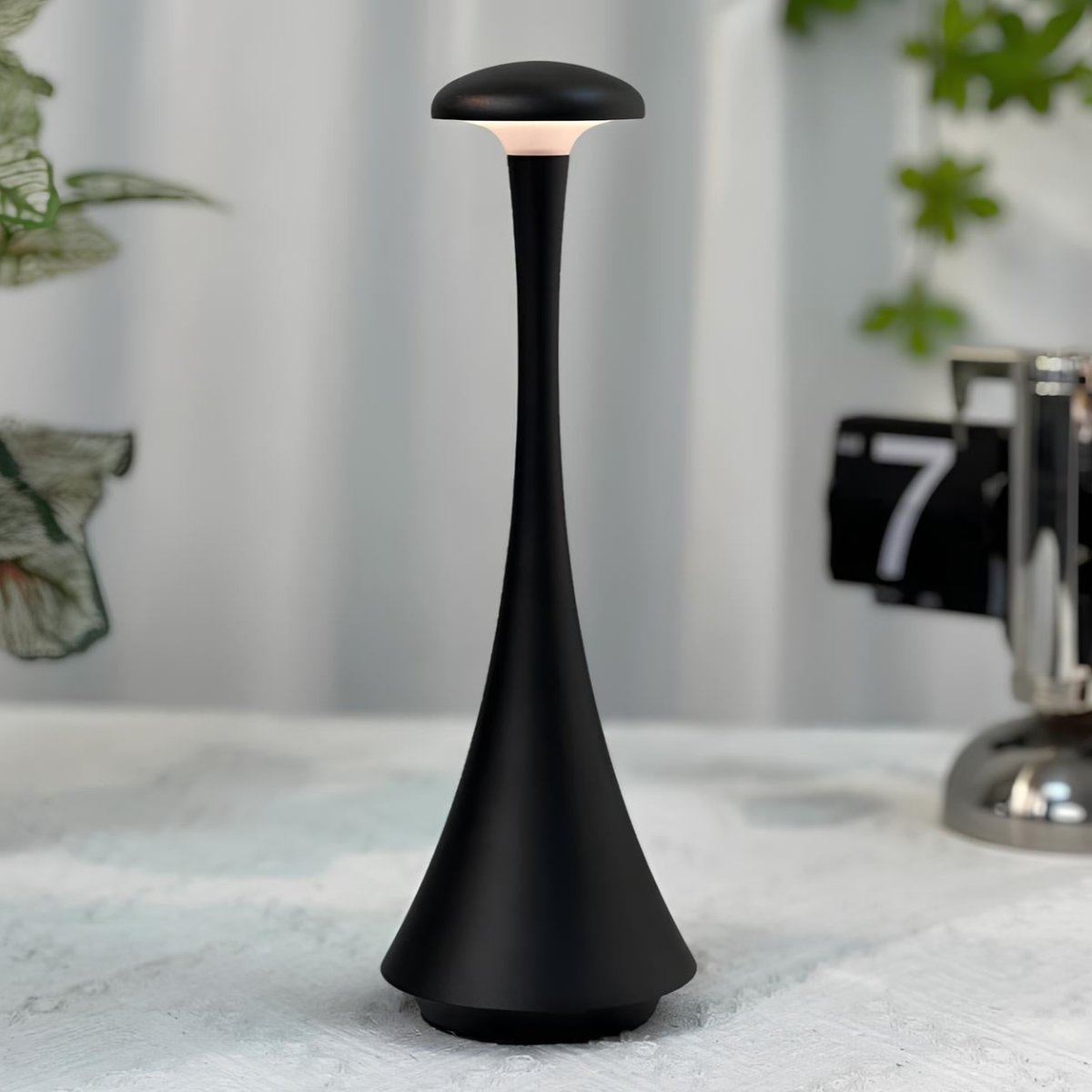 Tafellamp Elegantie – Elegantie en Moderniteit