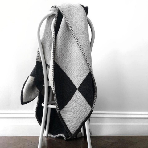 مربعات الكاروهات - أناقة عصرية وراحة دافئة