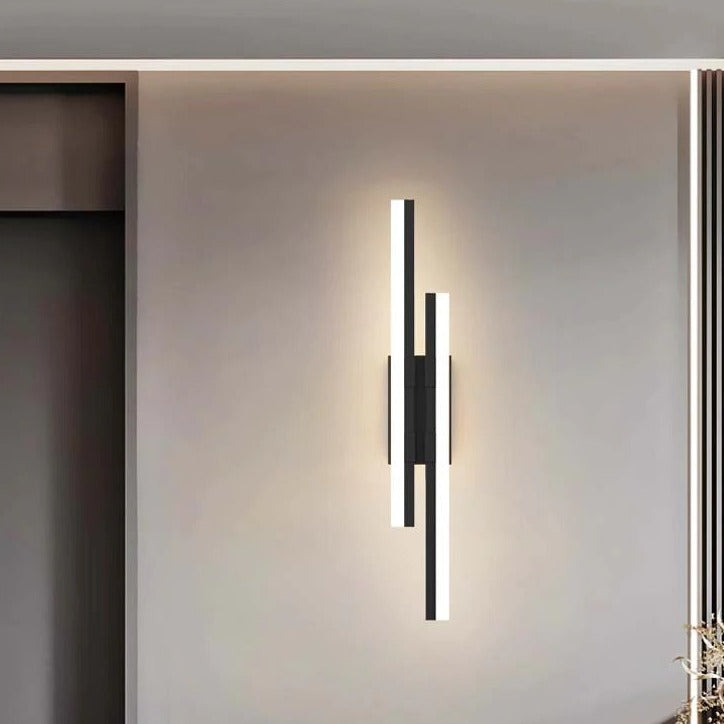 מנורת קיר LED – עיצוב מינימליסטי ותאורה אלגנטית