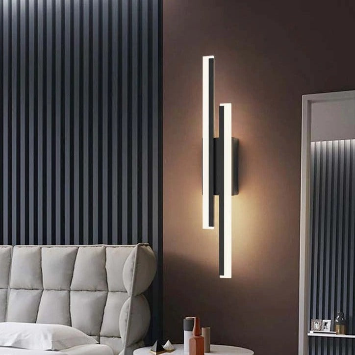 מנורת קיר LED – עיצוב מינימליסטי ותאורה אלגנטית