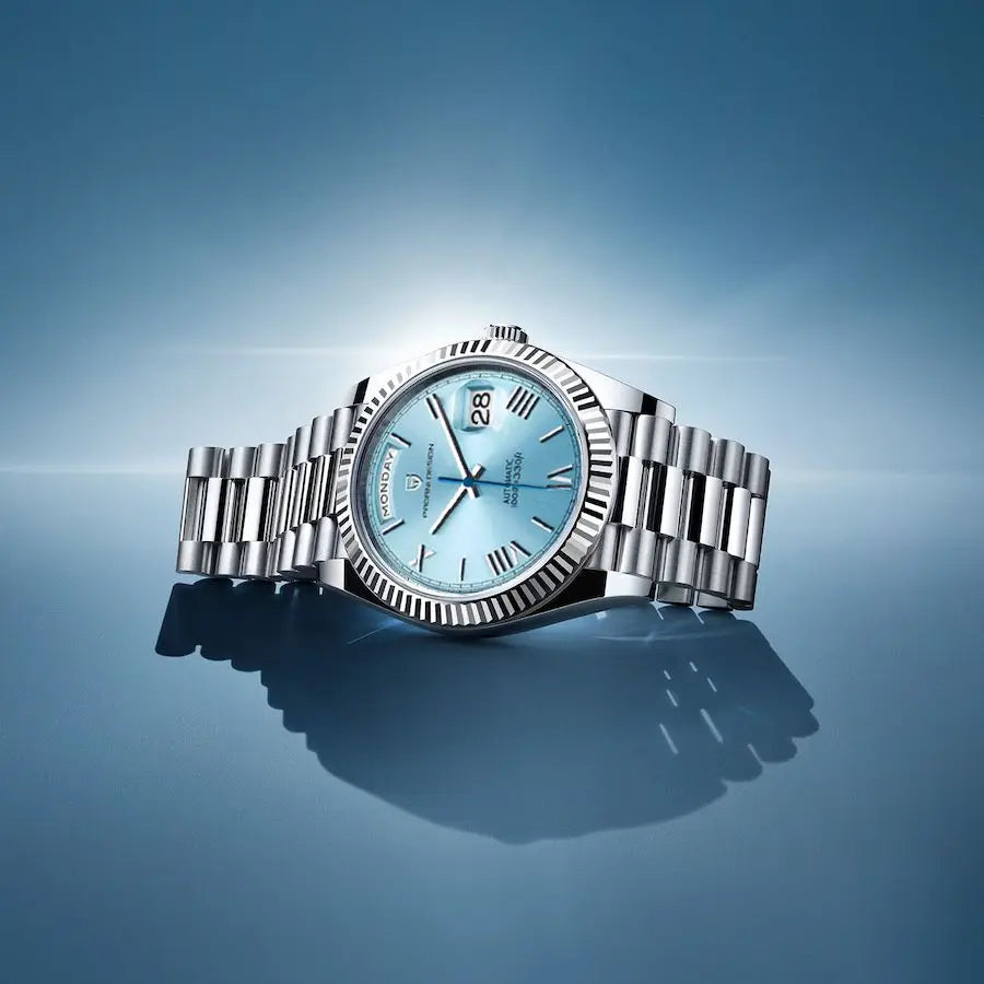 Luxusná automatická hodinka – klasická elegancia a presný mechanizmus 