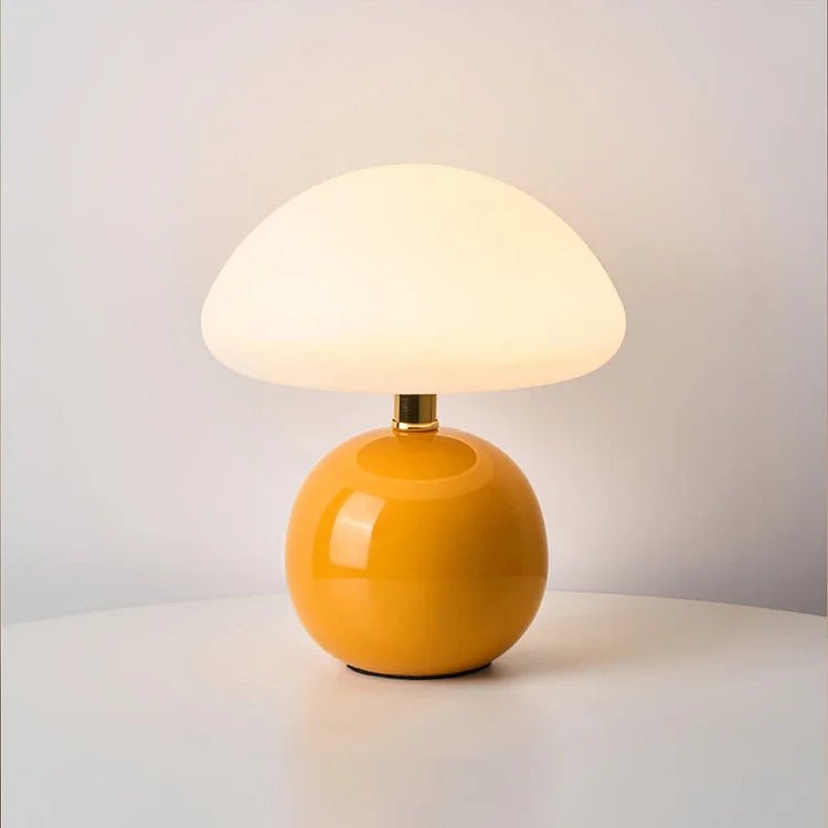 Lampa stołowa w kształcie grzyba – elegancja i oryginalność 