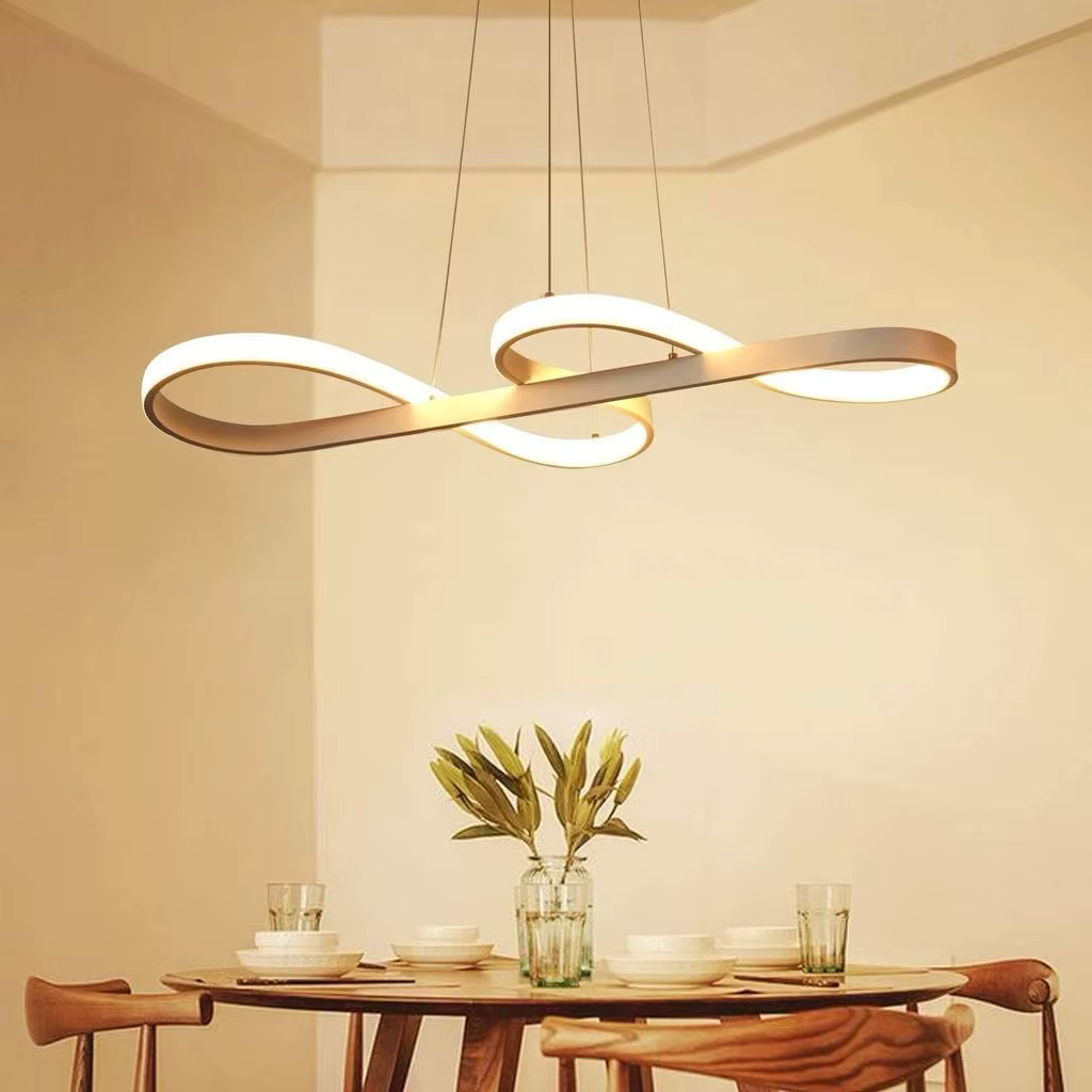 Suspensión LED Moderna en Anillos – Diseño Elegante y Futurista 
