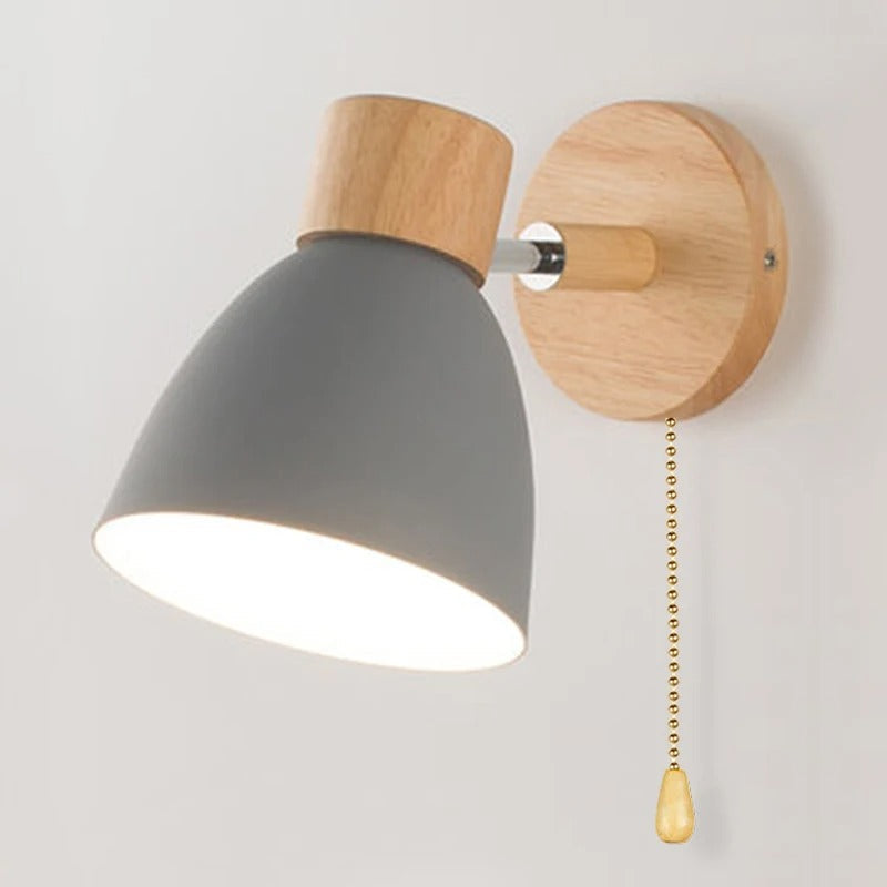 Moderní nástěnné svítidlo – minimalistický styl a přírodní dotek 