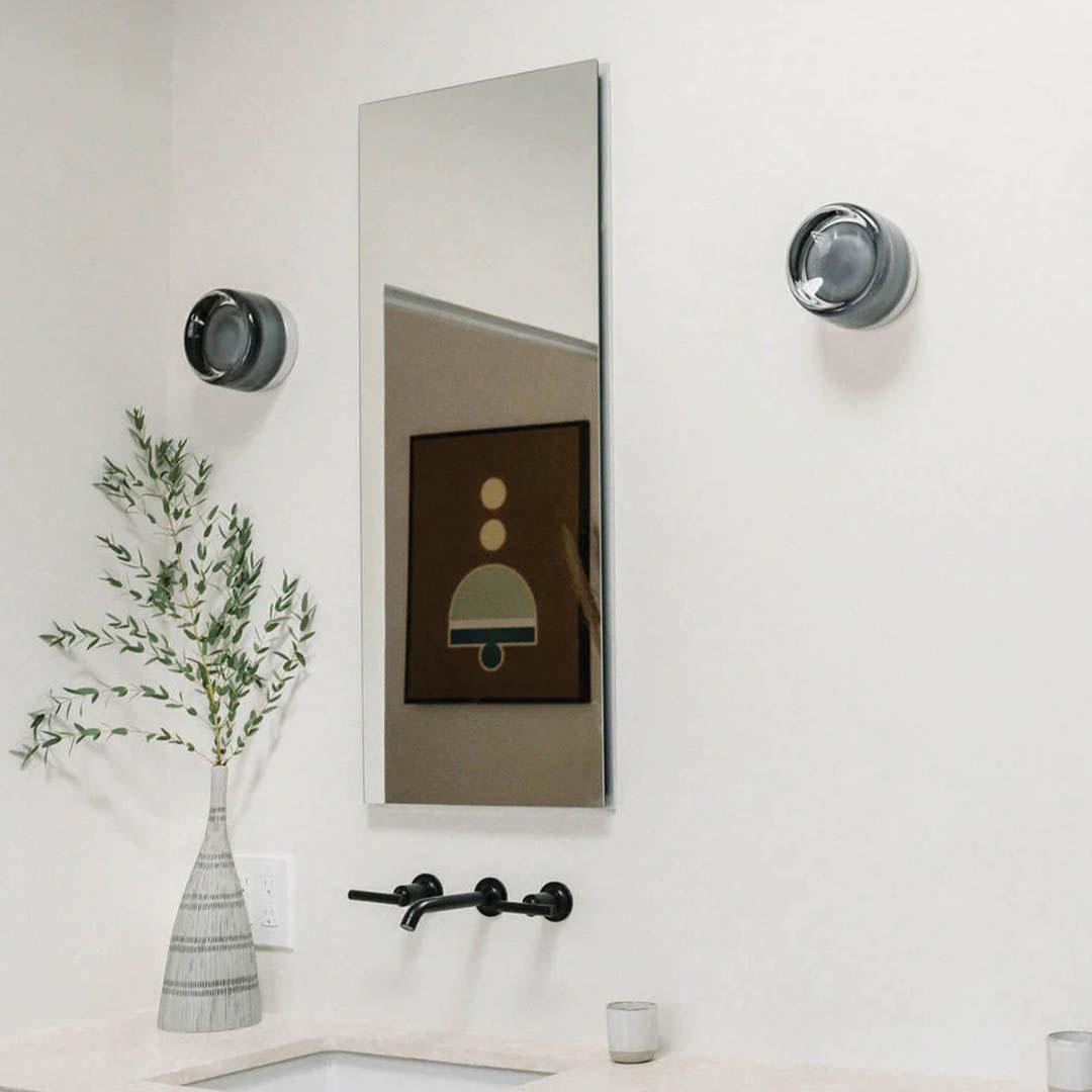 Applique da Parete Elegante – Rilievo Dolce e Atmosfera Calda 
