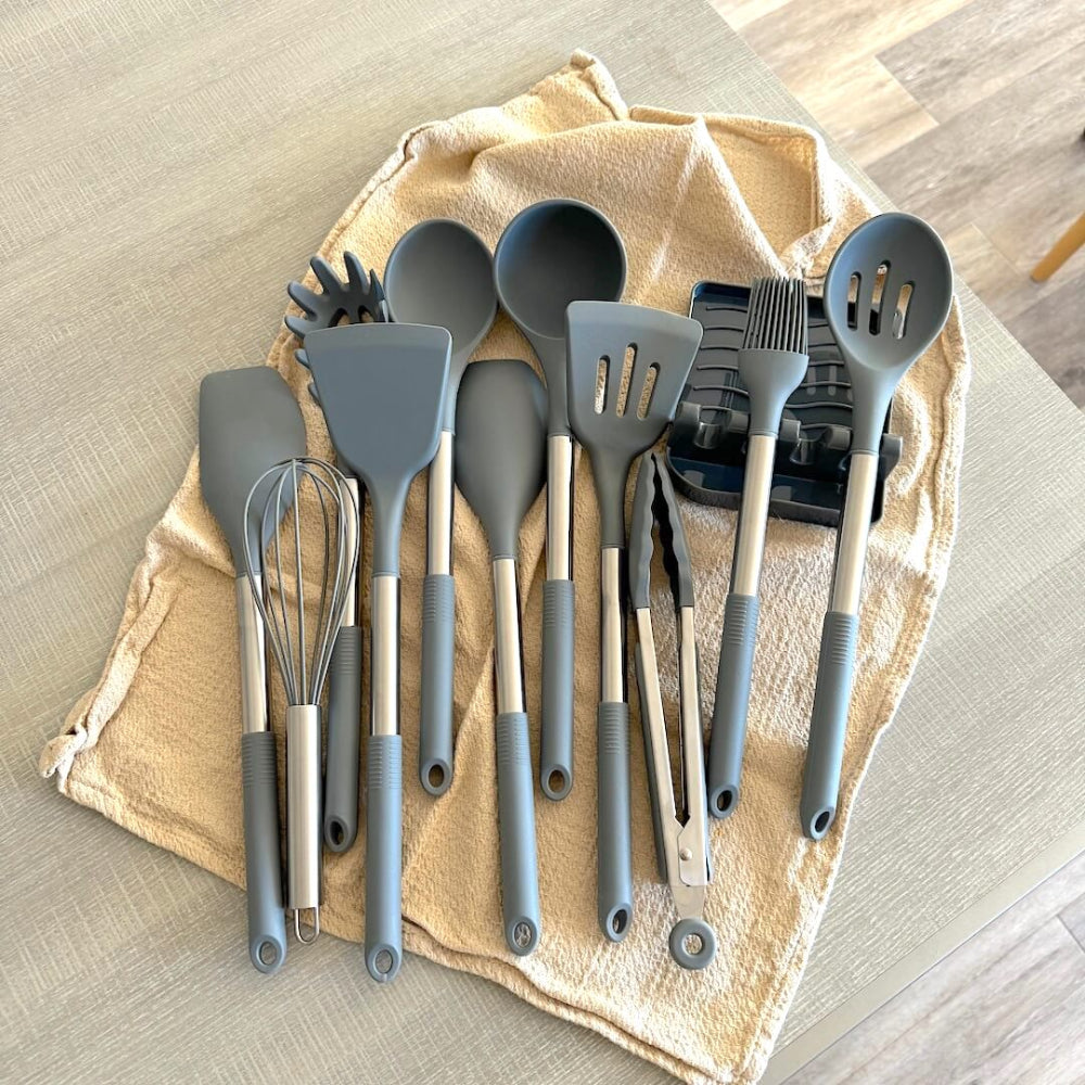 12 Piece Silicone Cookware Set - Complete & Comfortable To Use