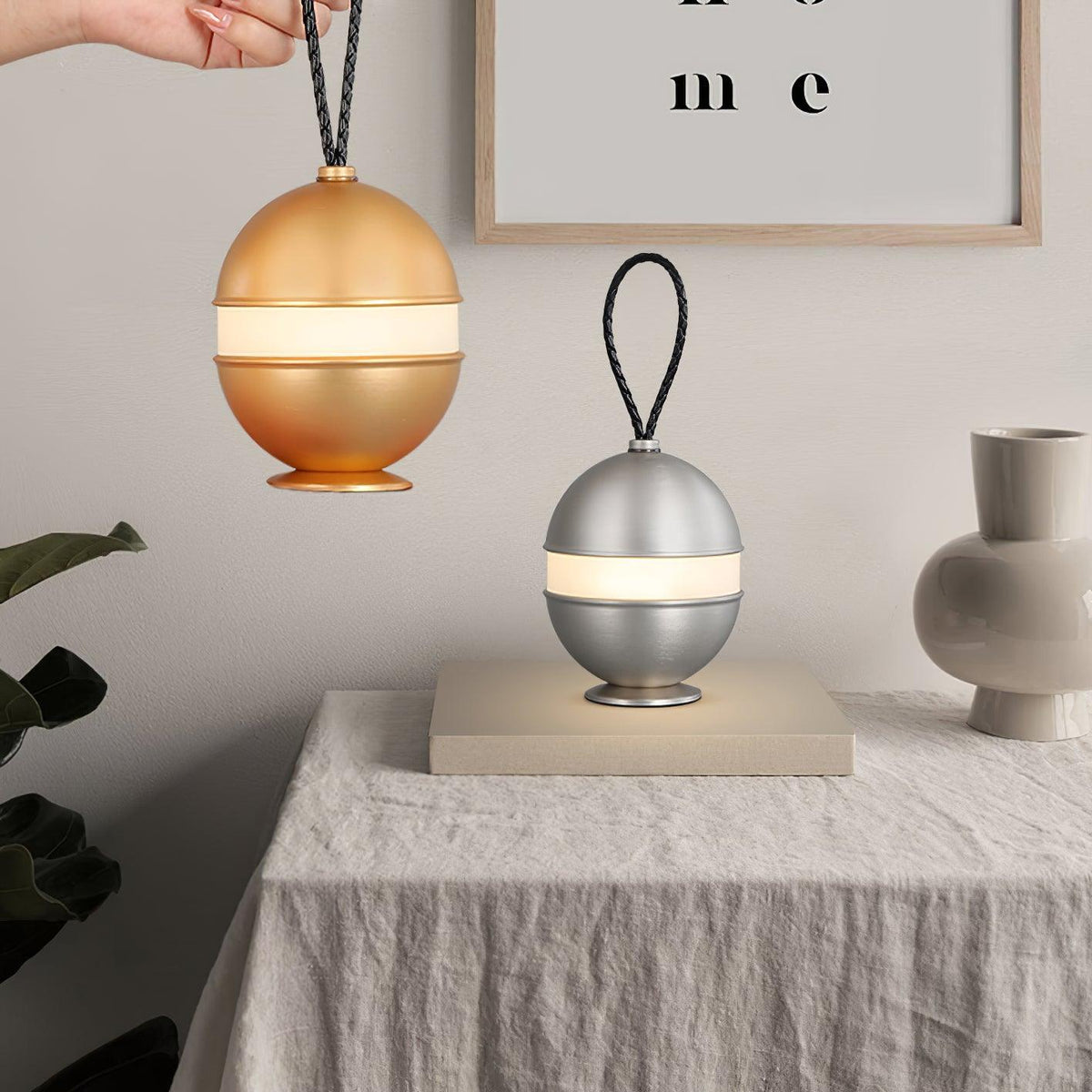 Dobíjacia guľová lampa - elegantný dizajn a relaxačné svetlo
