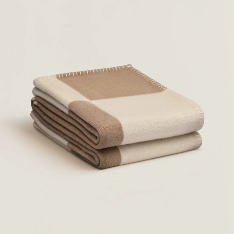Xadrez - Elegância Moderna e Conforto Aconchegante 