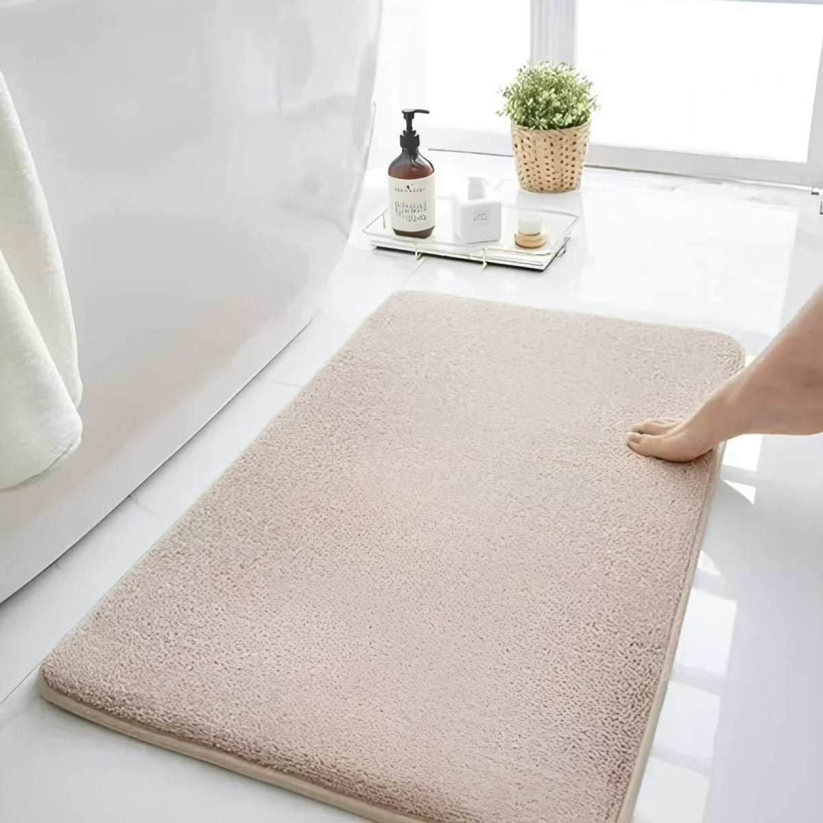 Super absorbční protiskluzová koupelnová podložka – každodenní pohodlí a bezpečnost 